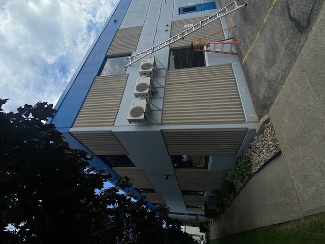 C&N Window Cleaning commercial window cleaning service in Durham Region